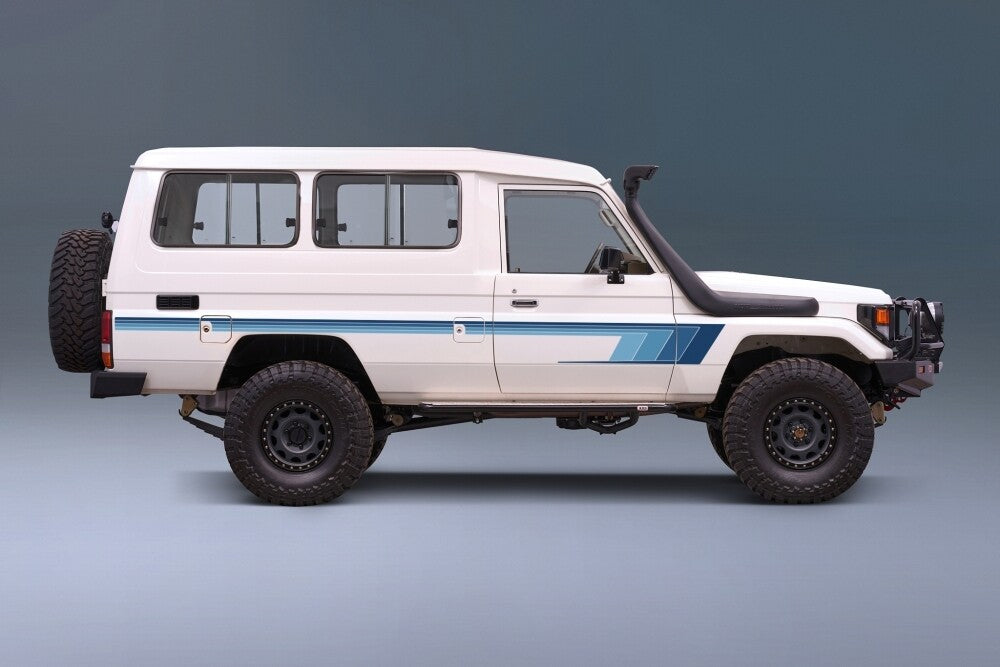 Broome body stripe kit - J75 Series Toyota Land Cruiser Troop Carrier blue gradient vehicle