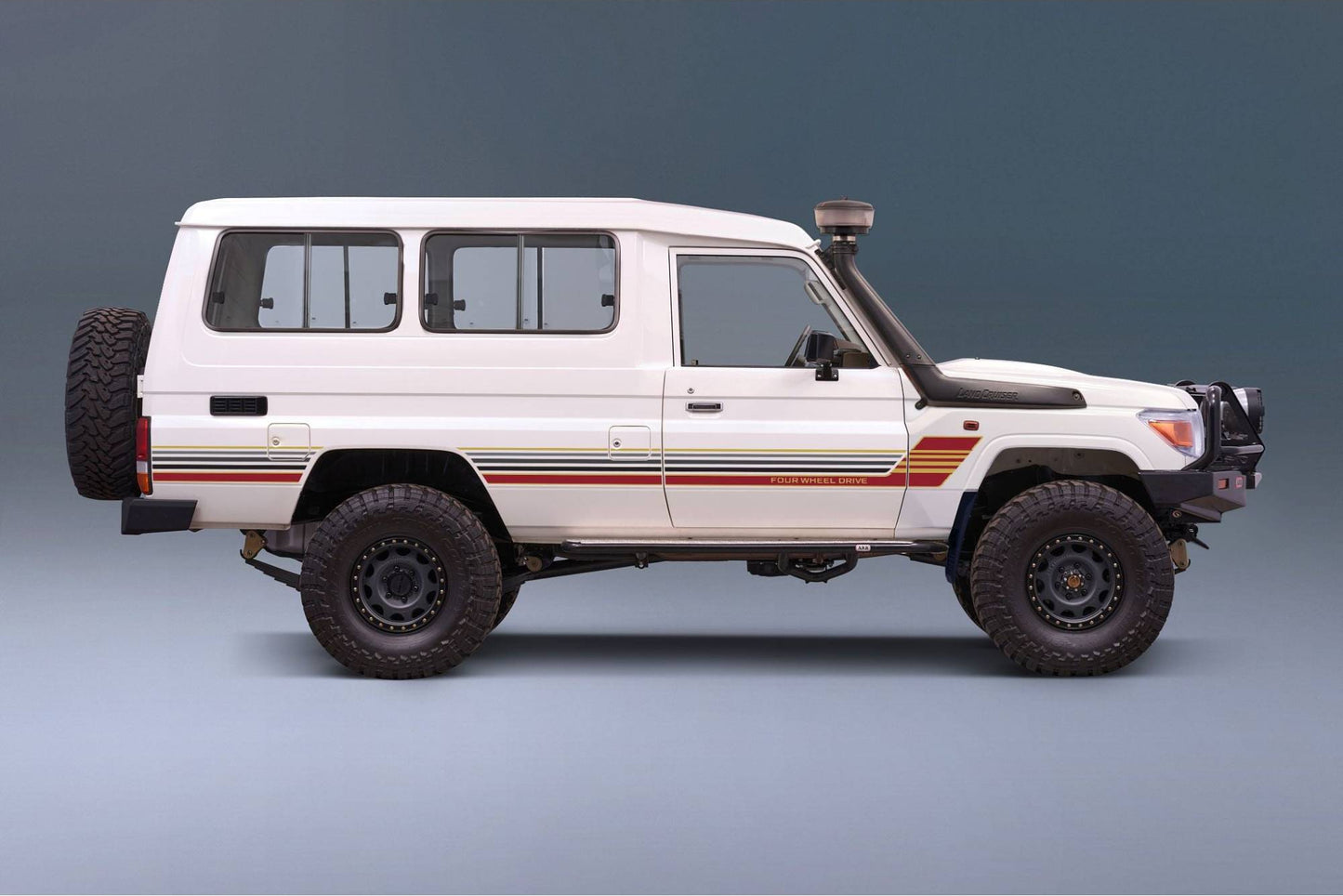 Decal Body Stripe Kit (Townsville) for the Toyota LandCruiser 78 Series Troop Carrier (1999-) (view 9)