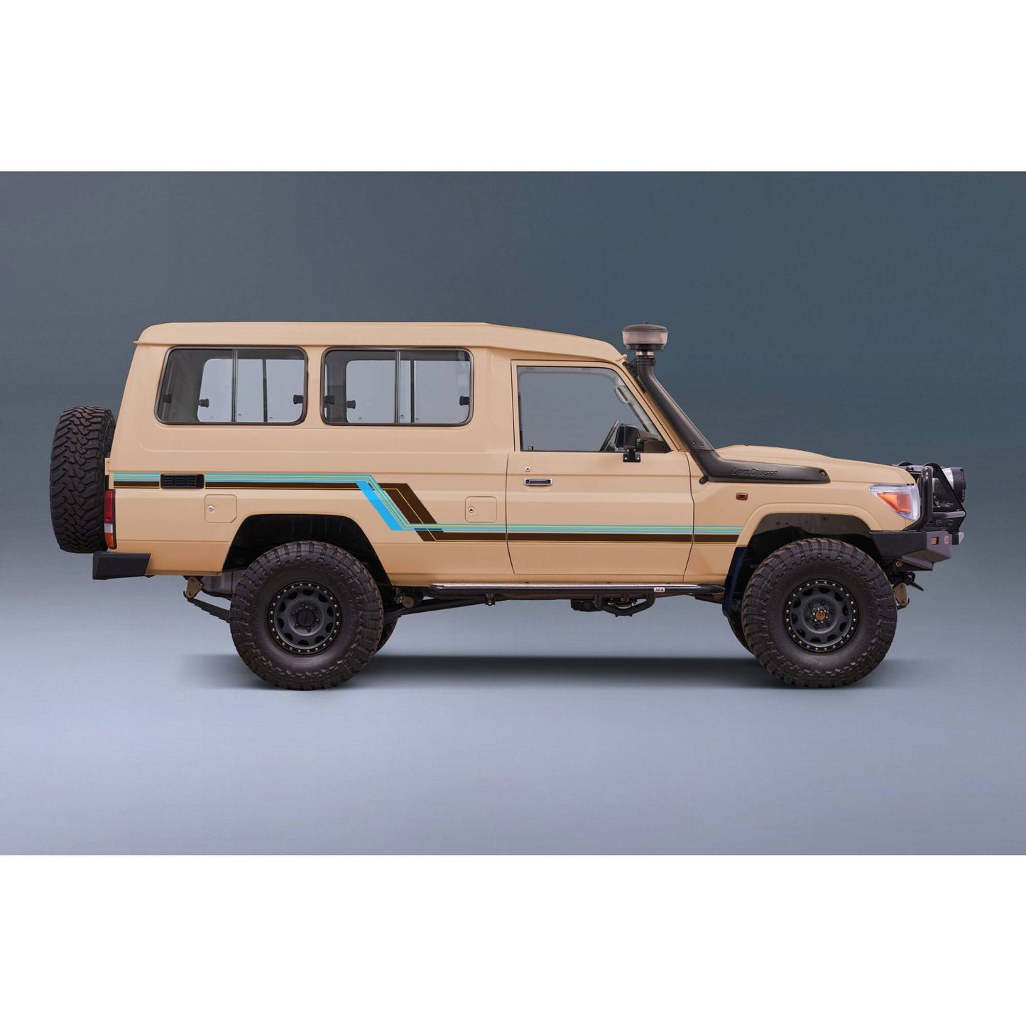 Decal Body Stripe Kit (Tarcutta) for the Toyota LandCruiser 78 Series Troop Carrier (1999-) (view 3)