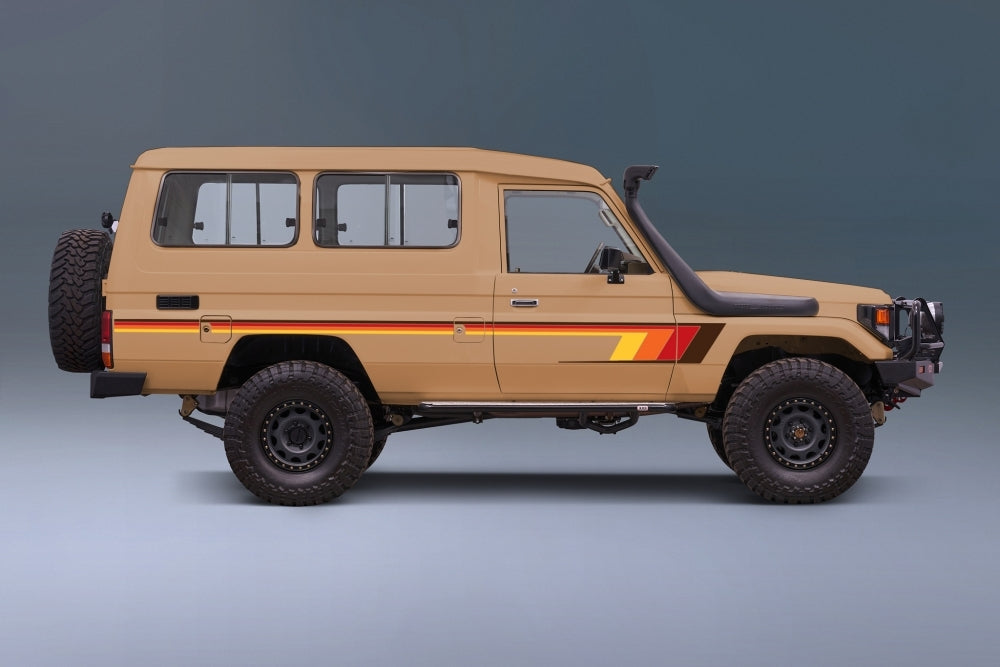 70 Series Land Cruiser Decal Body Stripe Kit (Broome) - 75 Series (1985–1999)